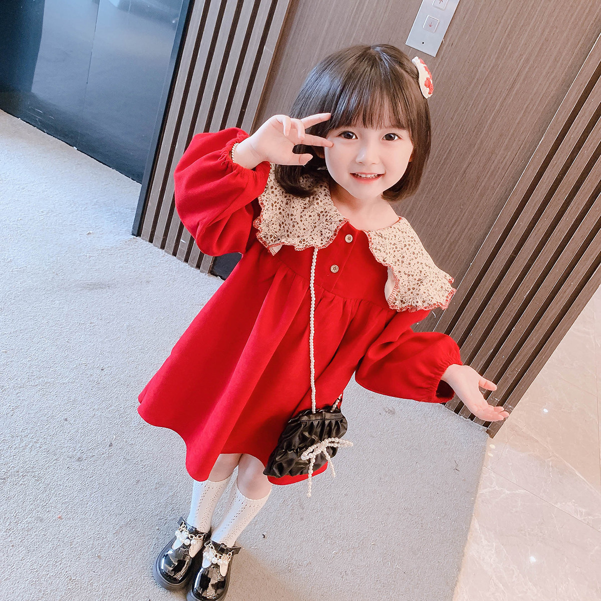 Girls' dresses 2022 new autumn clothes baby girl lotus leaf collar children's spring and autumn children's western style princess skirt tide