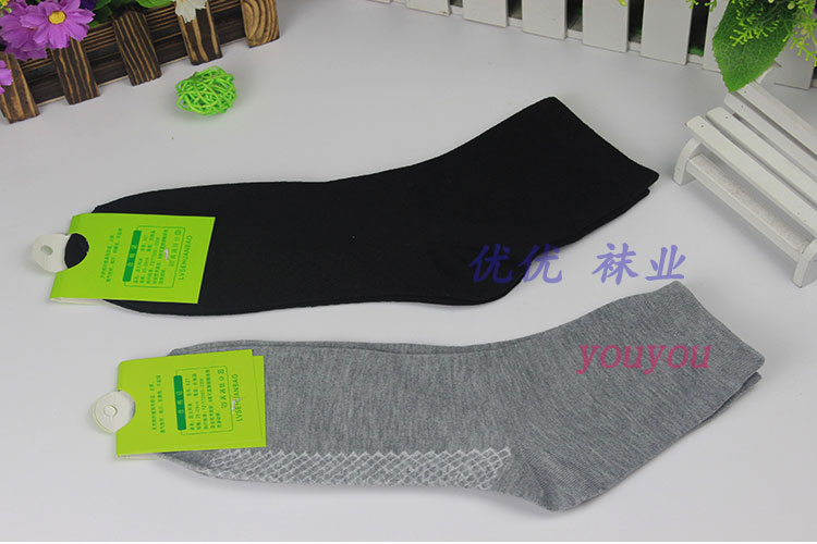 10 cặp vớ nam cotton mỏng mồ hôi trong ống vớ nam vớ cotton trắng thể thao giản dị vớ màu trắng tinh khiết