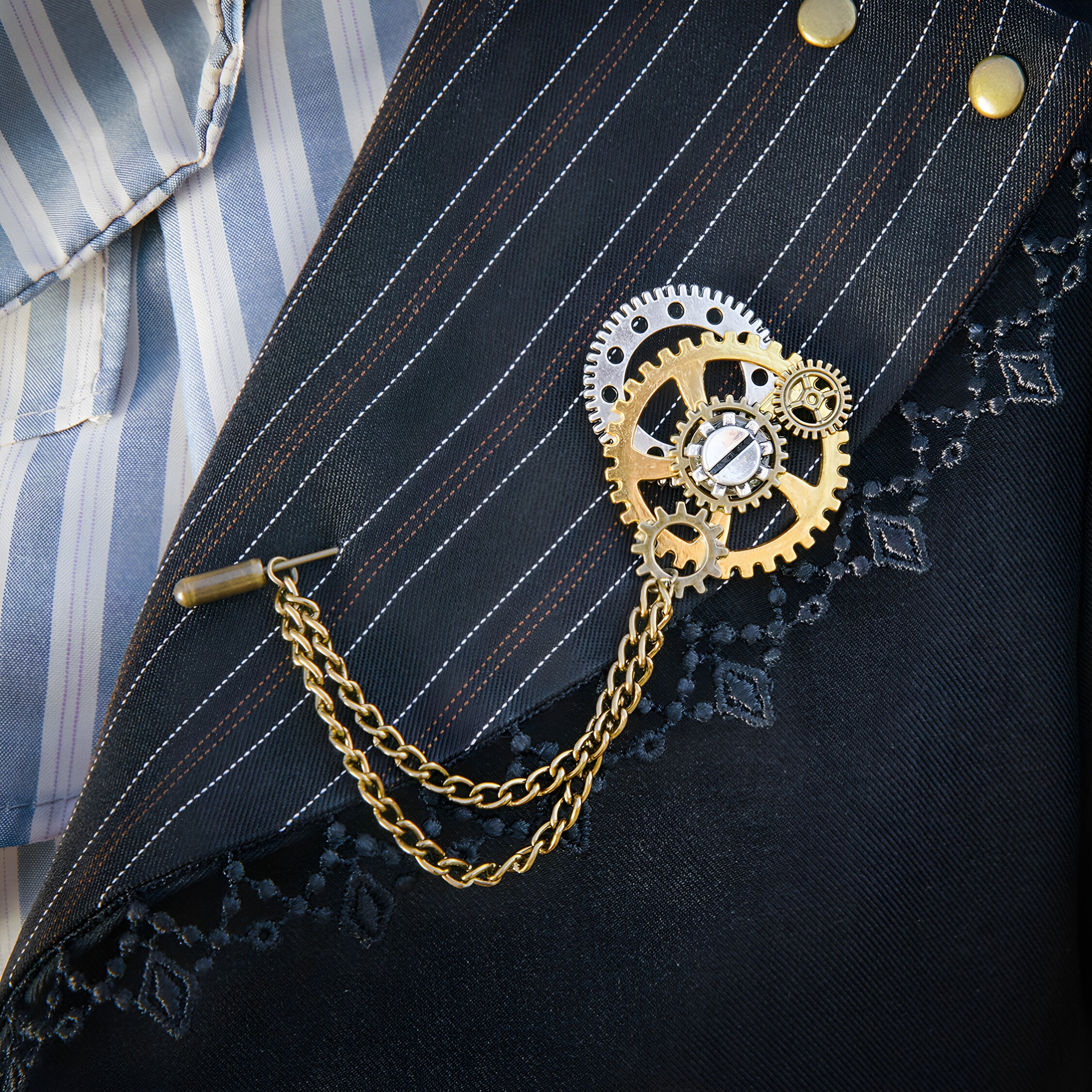 Mr. Yi's Steamland: Steampunk Gear Brooches and Corsages