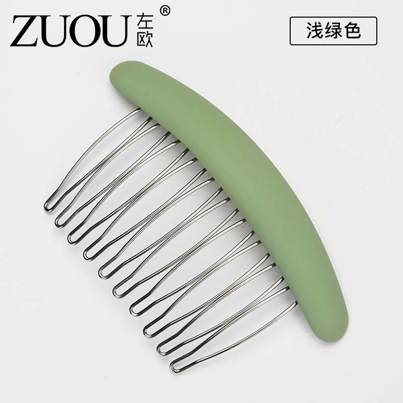 images 0:On the side of the hairpin, Liu Hai has broken hair and combed hair combing and combing hair card