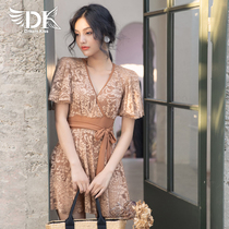 DK2021 new swimsuit women soak hot spring thin belly cover fairy fan Net red sexy Korean conjoined conservative swimwear