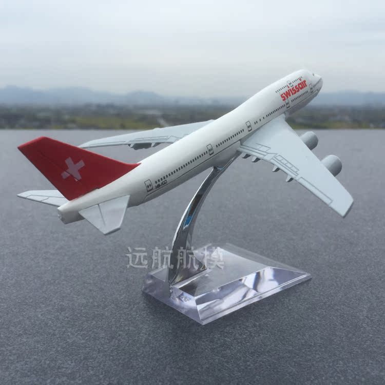 16 cm hợp kim máy bay mô hình Swissair B747-200 Thụy Sĩ mô phỏng nước ngoài máy bay chở khách tĩnh máy bay mô hình mô hình bay xe mô hình tĩnh