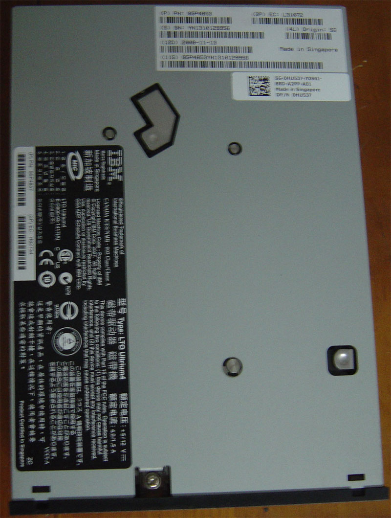 The IBM LTO4 FH SAS tape machine 95P4853