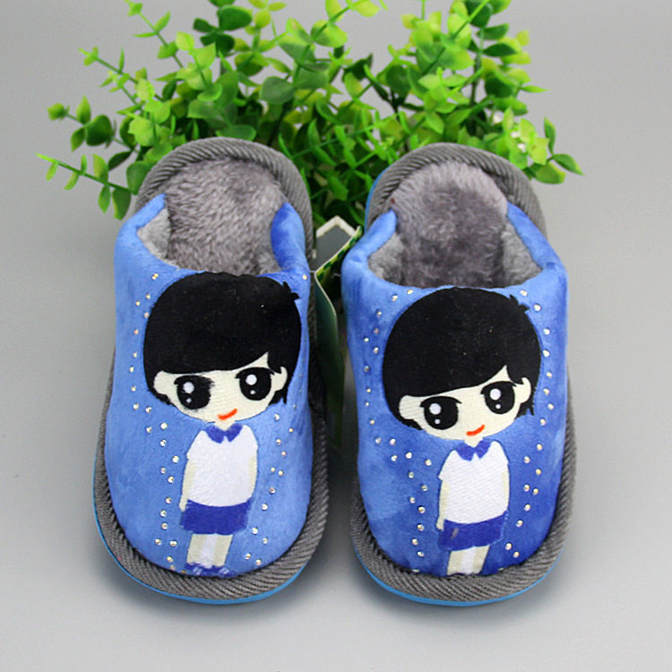 Pantoufles enfants en suède pour hiver - Ref 1020276 Image 62