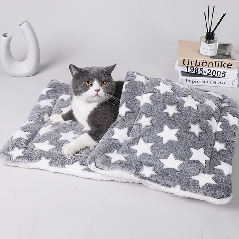 Cat mat dog sleeping mat sleeping with pet floor mat blanket anti-tear bite kennel mattress winter quilt cage mat