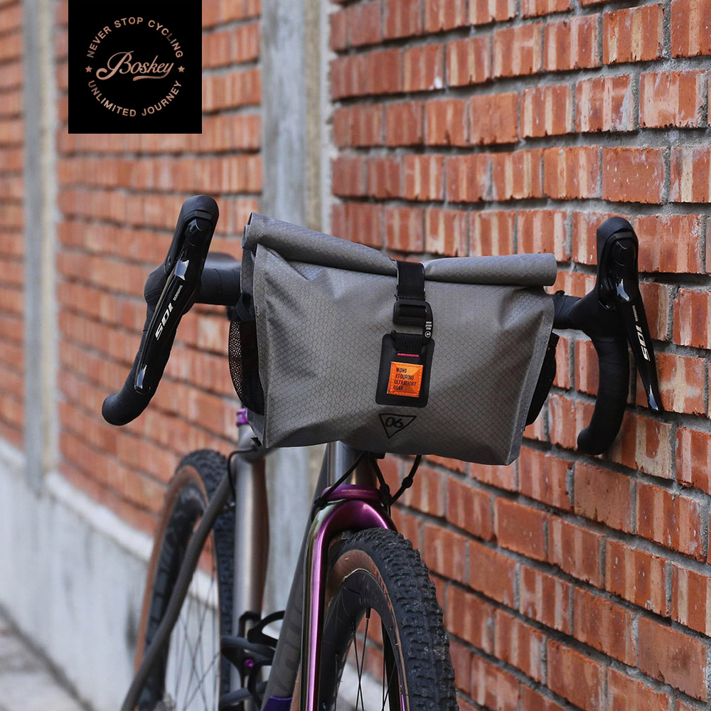 Taiwan WOHO Gravel road off-road travel waterproof car first bag satchel bicycle bag