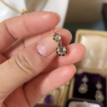 4 30 diamond earrings very smart