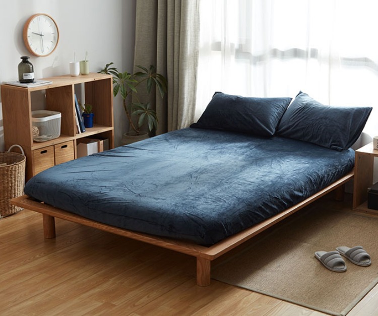 Giường velvet một mảnh nhung không in mùa đông trượt chất lượng tốt giường ngủ sang trọng ngắn nhung sang trọng nhung ấm áp bọc giường Ga phủ giường Everon