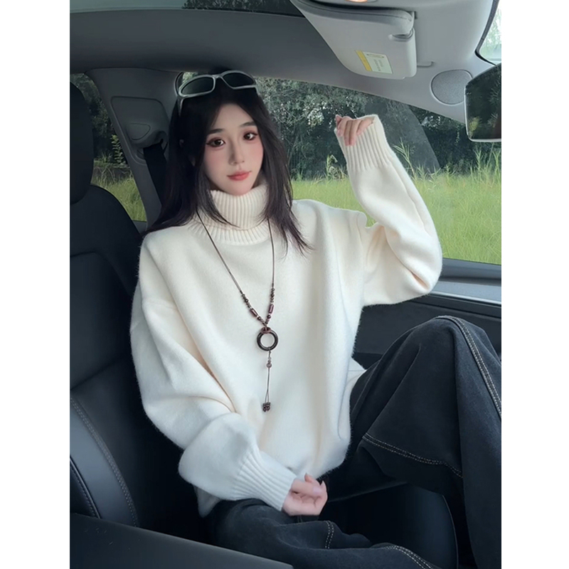Cleanfit White Turtleneck Sweater for Men, High-End Feel, Fleece-Lined and Thickened, Base Knitwear, Autumn and Winter Lazy Style Jacket