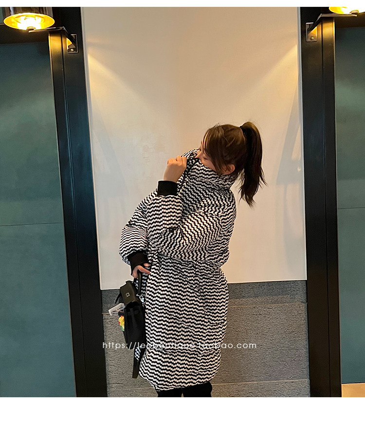 товар из китая leomami高端孕妇装冬季外套抽象黑白点中长款加厚保暖宽松羽绒服