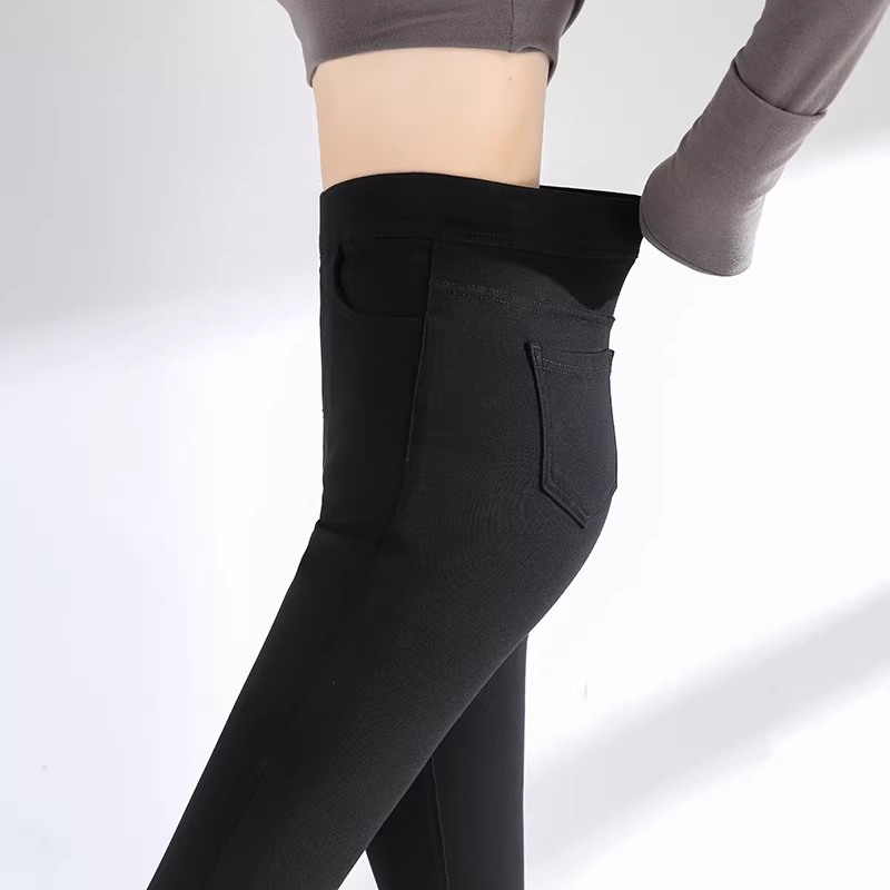 Black High-Waisted Slim-Fit Leggings for Women, Suitable for Spring and Autumn 2026, Can Be Worn as Outerwear, Slimming Magic Pants, Tight-Fitting Long Pants, Stretchy Little Black Pants