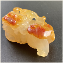 Huang Longyu Ice Breeder King Leopards Pendant Hong Luck for the Head Merchants Jade Leopard Leopard Leopard Leaners MEN AND WOMEN MONEY CHAIN PENDANTS