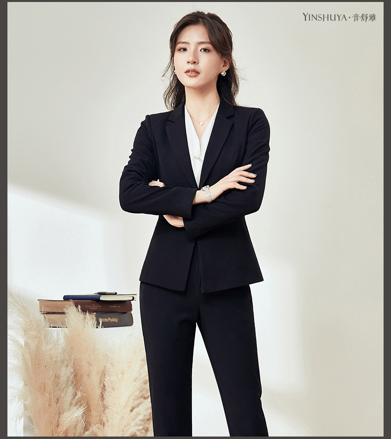 Tailleur femme - Ref 3242541 Image 13