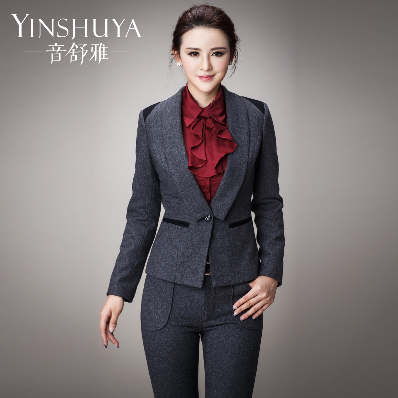 Tailleur femme - Ref 3241795 Image 4