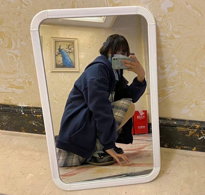 Bathroom wall hanging with bracket mirror dormitory bust floor mirror outdoor internet celebrity Jk floor mirror shoe store
