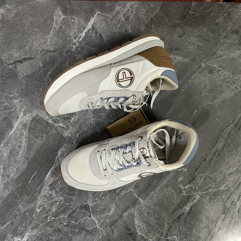 Exported French Retro Sneakers, Breathable Casual Shoes, Lightweight and Wear-Resistant, Forrest Gump Shoes, Hiking Shoes, All-Season Models with Minor Flaws Exported French Retro Sneakers, Breathable Casual Shoes, Lightweight and Wear-Resistant, Forrest Gump Shoes, Hiking Shoes, All-Season Models with Minor Flaws