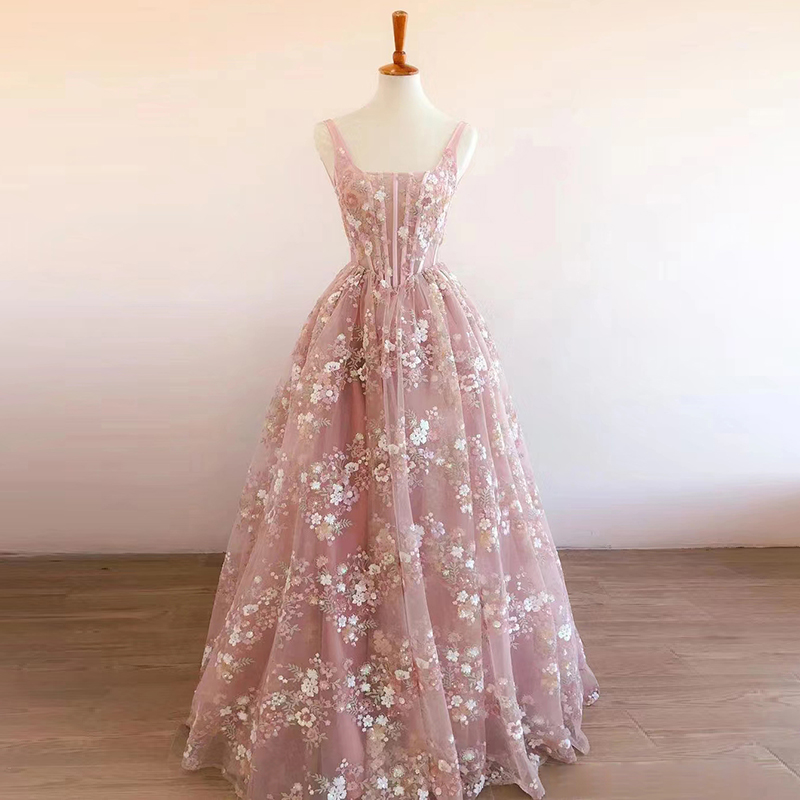 Fuchsia colored elite evening dress, wedding dress, long skirt, lifting effect, flowered, Birthday gift Fuchsia colored elite evening dress, wedding dress, long skirt, lifting effect, flowered, Birthday gift