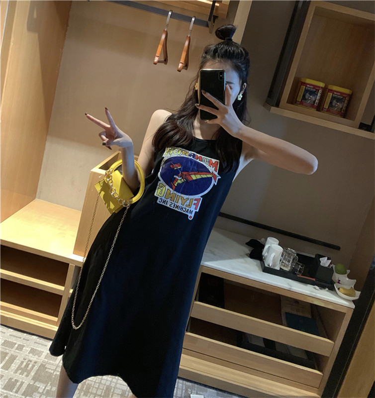 VK旗艦店 韓國風性感露背開叉時尚無袖洋裝