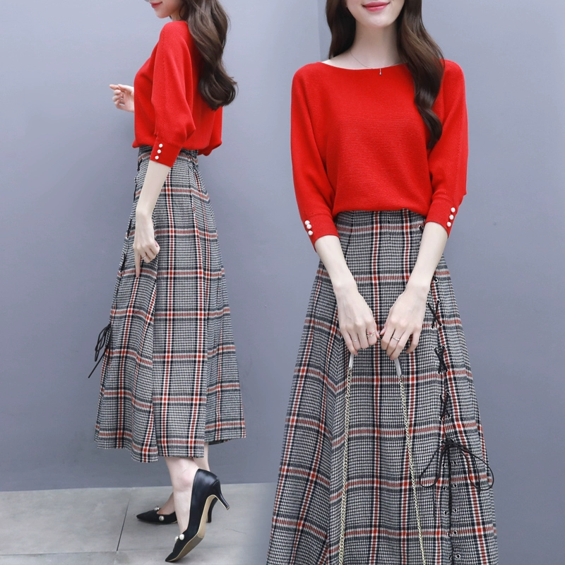 Mùa xuân năm 2021 mới của phụ nữ mùa thu váy dệt kim hàng đầu hai mảnh váy phù hợp với khí chất thời trang Phiên bản Hàn Quốc - Sản phẩm HOT
