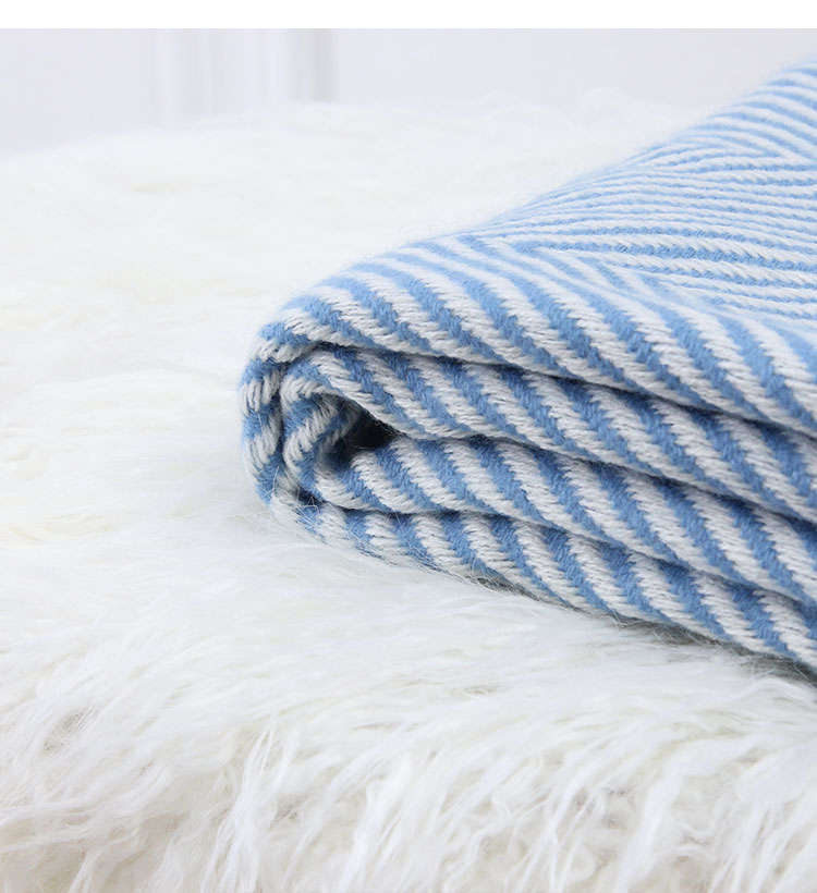 Ánh sáng màu xanh chăn mền đan lấy xương cá chân của chăn mền giường khăn tối giản hiện đại Giải trí Scandinavian - Ném / Chăn chăn lông cừu pháp