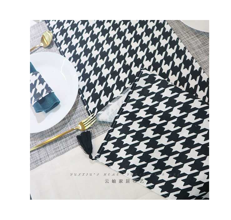 Cổ điển đen và trắng houndstooth bông và vải lanh bảng bầu không khí đơn giản màu đen và trắng treo spike bảng bảng tủ vải bìa vải - Khăn trải bàn khăn trang trí bàn ăn