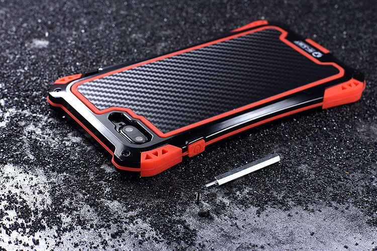 R-Just Amira Heavy Duty Dirtproof Shockproof Rainproof Aluminum Metal Bumper Carbon Fiber Back Cover Case for Apple iPhone 7 Plus & iPhone 7