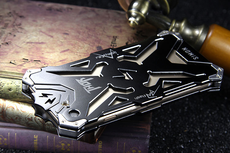 SIMON THOR Aviation Aluminum Alloy Shockproof Armor Metal Case Cover for Apple iPhone  7 Plus & iPhone 7