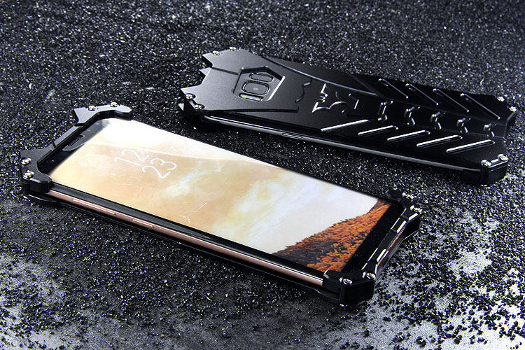 R-Just Batman Shockproof Aluminum Shell Metal Case with Custom Batarang Stent for Samsung Galaxy S8 & Samsung Galaxy S8 Plus