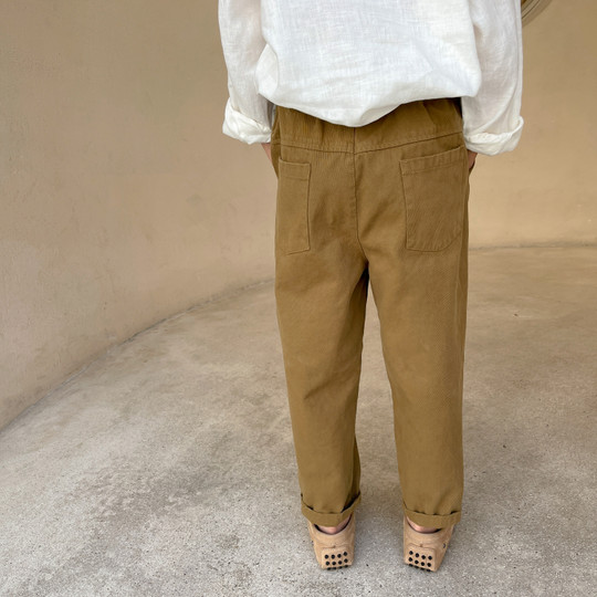 Qiji spring, summer and autumn new children's clothing children's solid color casual trousers for boys and girls pure cotton Japanese trousers literary parent-child