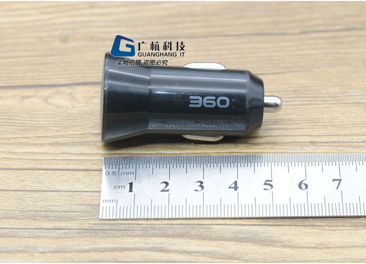 USB gốc sạc xe hơi sạc điện thoại di động ghi âm phổ quát một cho hai cặp miệng usb - Phụ kiện điện thoại trong ô tô các kiểu giá đỡ điện thoại
