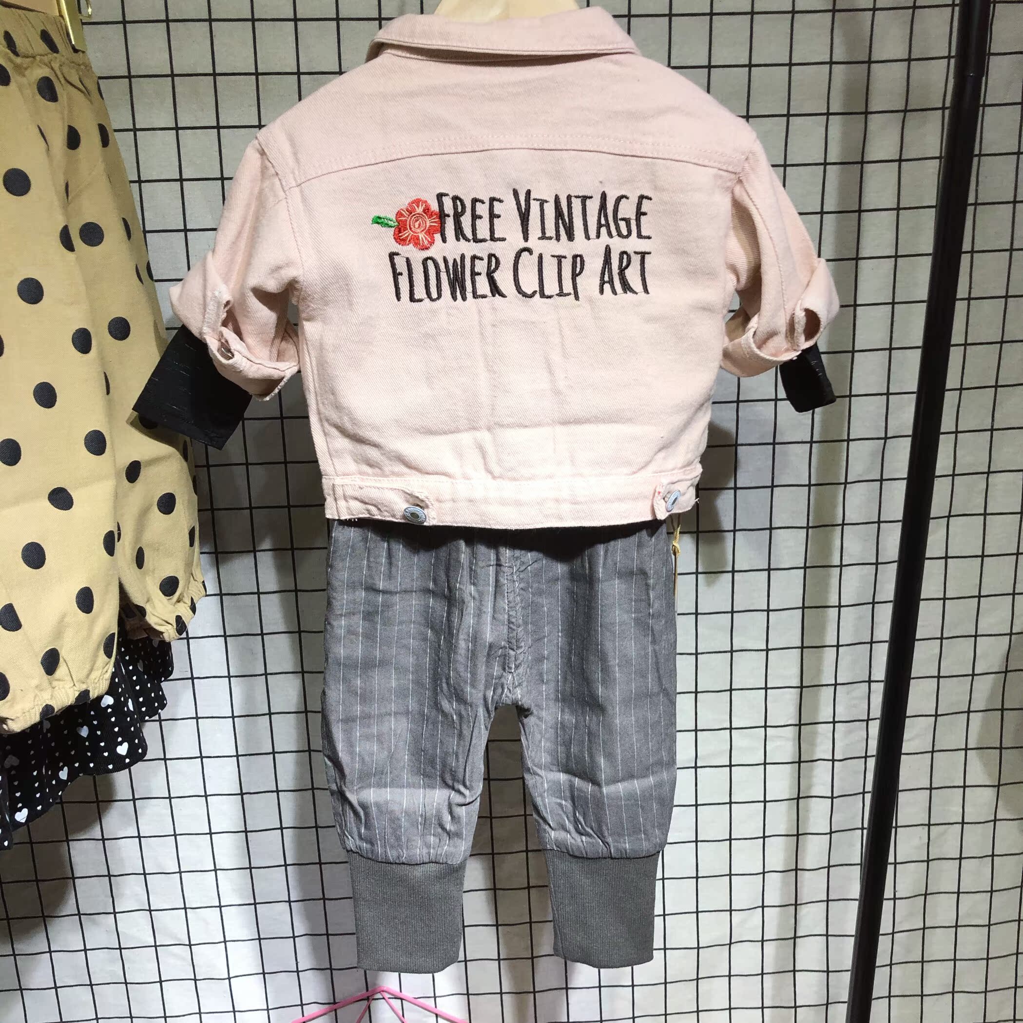 Korean boys and girls spring 2019 new striped big PP pants casual pants beam pants sports pants outing clothes cotton and linen