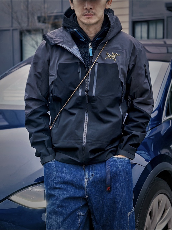 Off-Season Price Arcteryx Rush Jck Men's Windproof and Waterproof Ski Jacket Black and Gray Off-Season Price Arcteryx Rush Jck Men's Windproof and Waterproof Ski Jacket Black and Gray