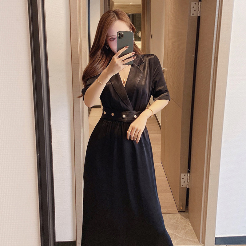 2022 spring and summer new large size women's clothing fat mm cover belly slimming dress French retro age-reducing black long skirt