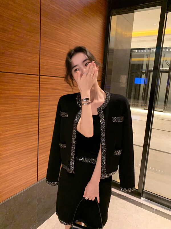 Ls Sequin Yarn Tweed Style Fashion Suit for Women, Autumn Intellectual and Elegant Knitted Cardigan Dress Two-Piece Set