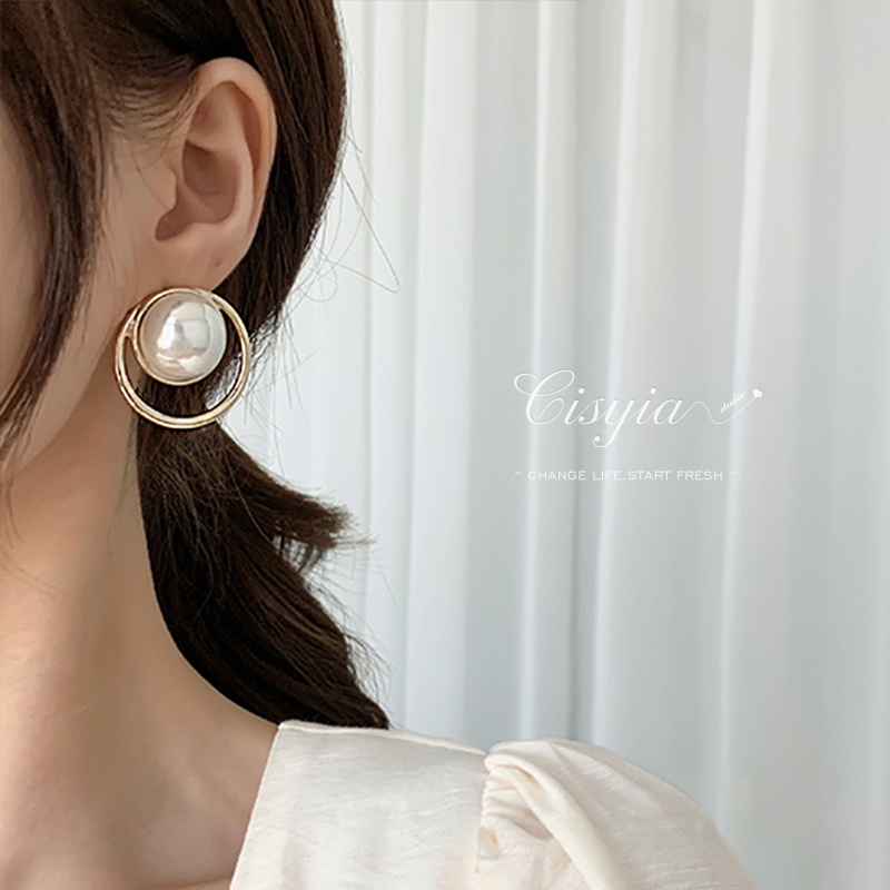 Exaggerated Large Pearl Earrings Woman Temperament Net Red Personality Light Extravagant Earrings 2022 New Tide Ear Accessories S925 Silver Pin