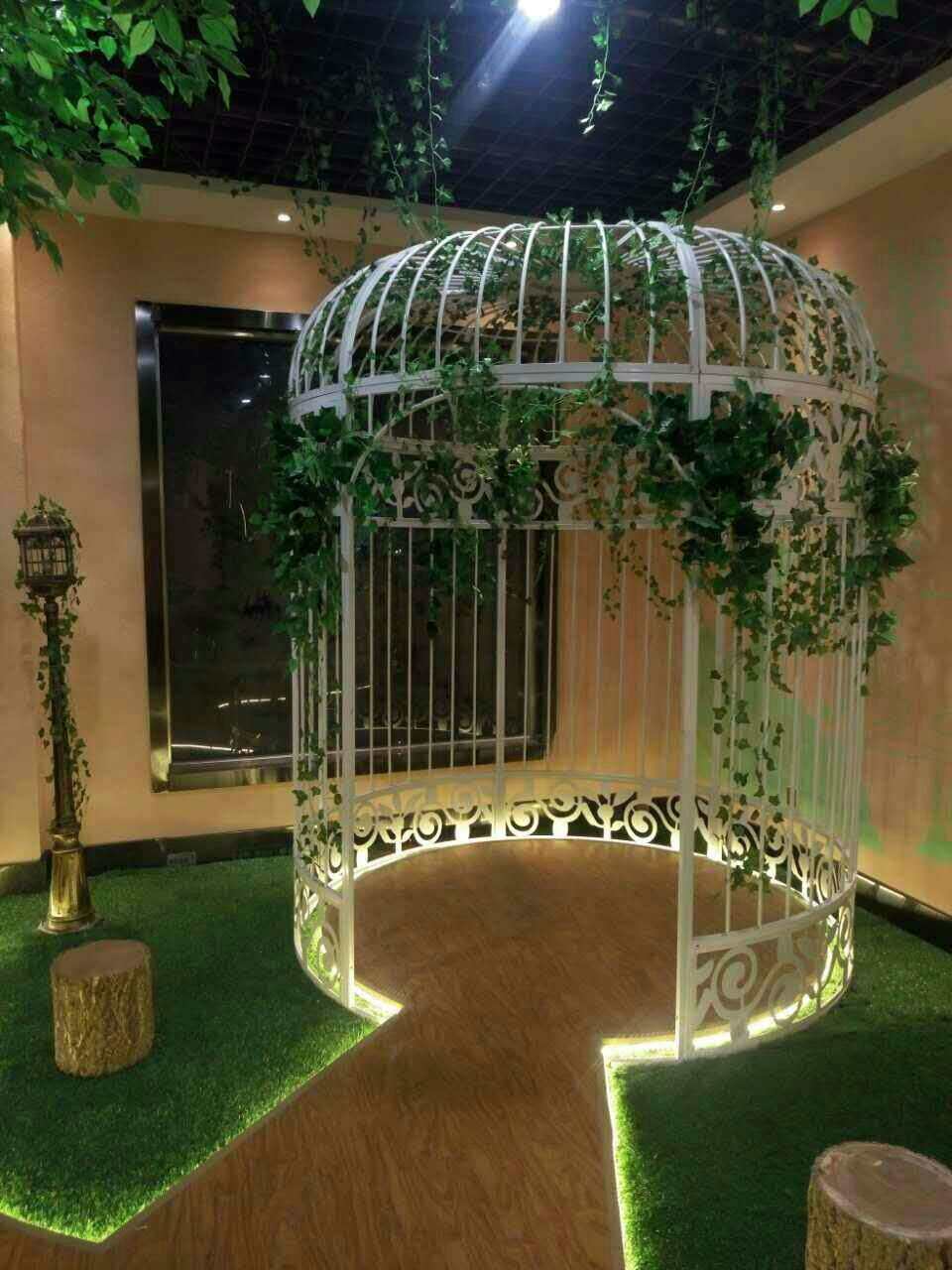 Iron Art Furnishing Large Bird Cage Outdoor Hotel Fire Pot Shop Dining Room Large Cassette Bird Cage Oversized Wedding Decoration Cage
