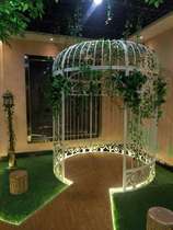 Iron decoration large bird cage outdoor hotel hot pot restaurant large card seat bird cage super large wedding decoration cage