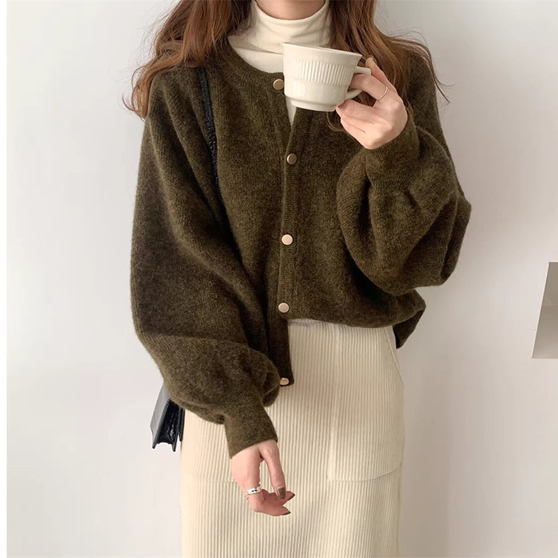Lantern Sleeve Round Neck Sweater Jacket for Women, New Autumn and Winter Style, Japanese Retro Loose Soft and Cozy Chanel-Style Knitted Cardigan Lantern Sleeve Round Neck Sweater Jacket for Women, New Autumn and Winter Style, Japanese Retro Loose Soft and Cozy Chanel-Style Knitted Cardigan