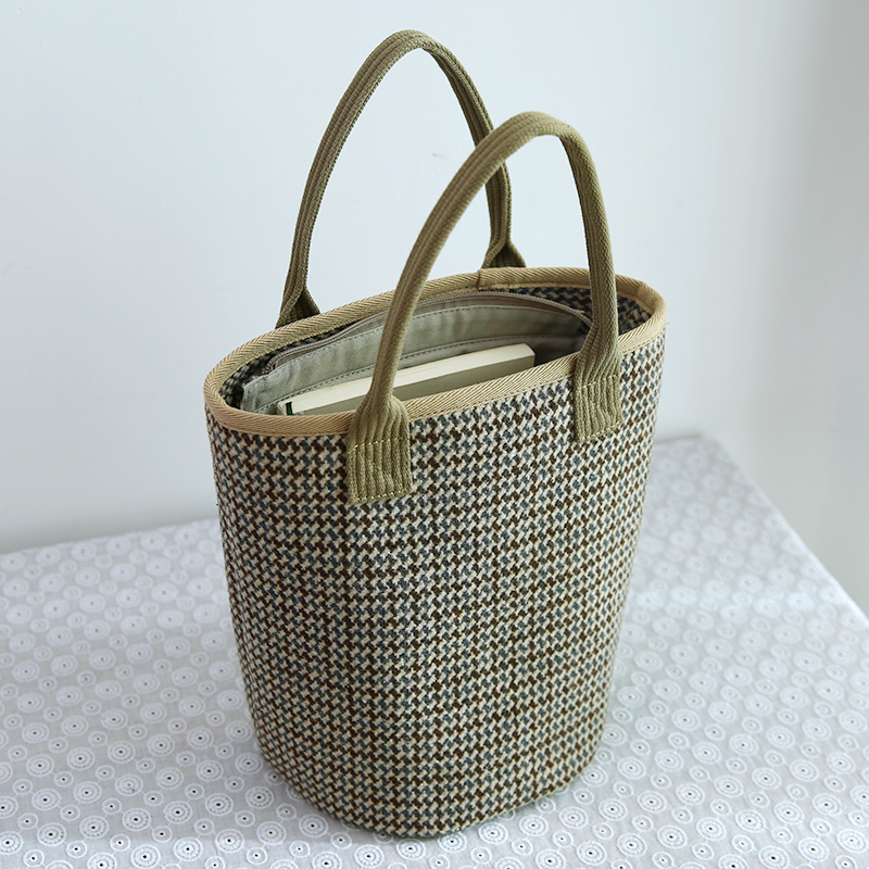 Canvas Bucket Bag Lunch Bag Handbag Mom's Small Tote Bag for Going Out Work Handbag Woolen Plaid Bag