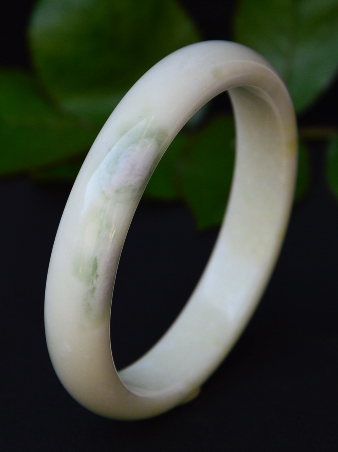 Natural Shaanxi Lantian jade bracelet white with Cui Laokeng material first-class fashion jewelry gift to send friends