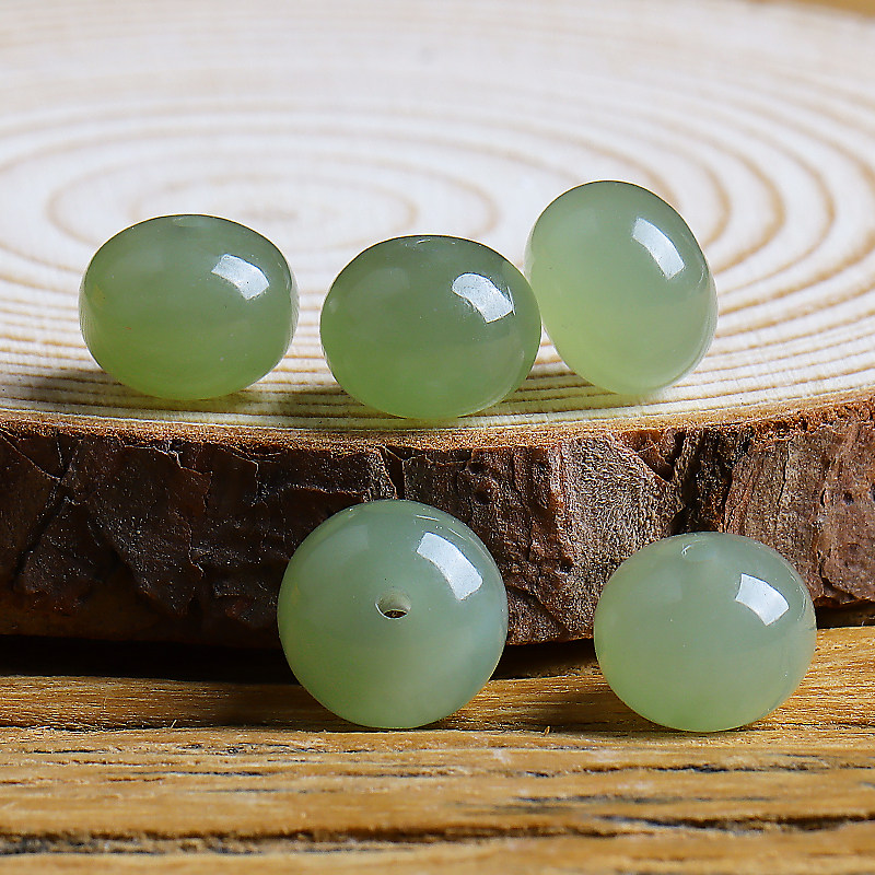 天然和田玉籽料手串DIY怎么选？打造2026年潮流个性串珠好物