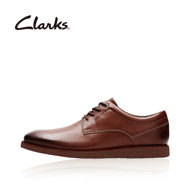 clarks folcroft plain