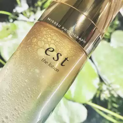 Wow 24 Crown King flower King est elf water moisturizing Firming Anti-Aging Essence Water makeup water 140ml Han free