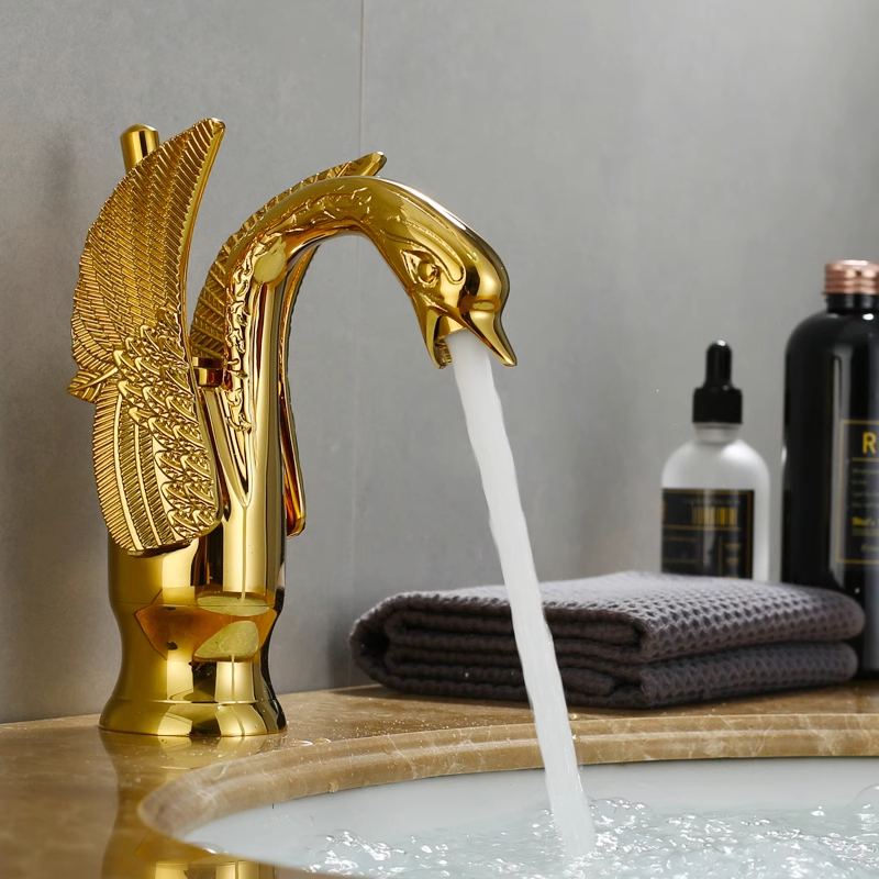 Brass Basin Faucet Hot and Cold Luxury Creative Art Basin Bathroom Countertop Basin Golden Swan Faucet