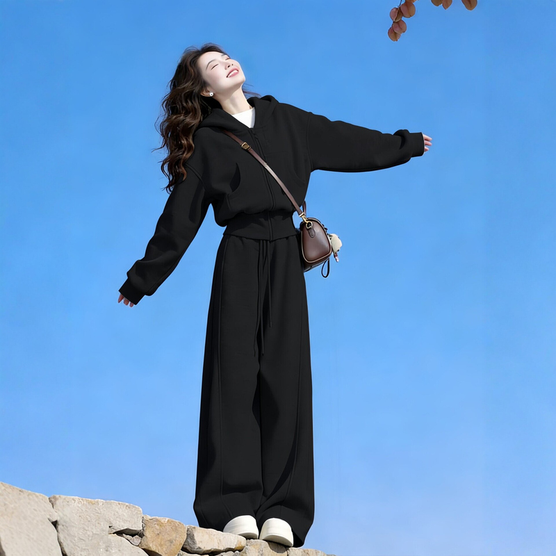 High-End Sportswear Suit for Women, Spring and Autumn, Loose and Slimming, Korean Style, Student Fashion Sweatshirt, Casual Two-Piece Set for Running High-End Sportswear Suit for Women, Spring and Autumn, Loose and Slimming, Korean Style, Student Fashion Sweatshirt, Casual Two-Piece Set for Running