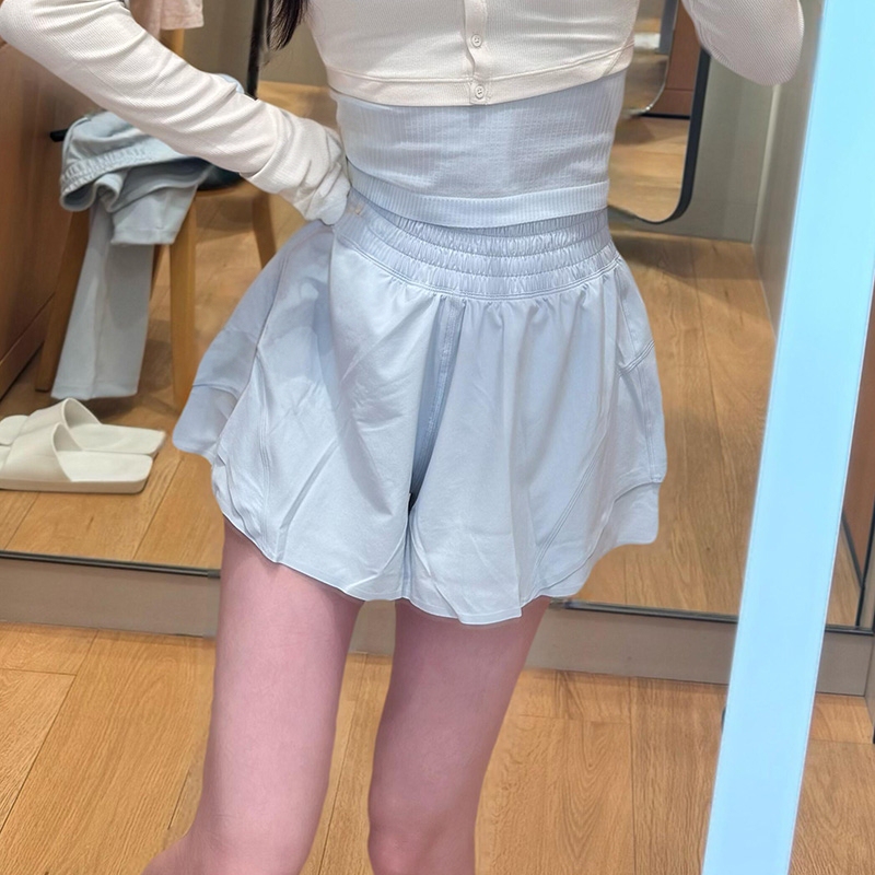 4.27Shaake It Out Sports Casual Shorts with Lining Have a Flowy Feel Like Petals! 4.27Shaake It Out Sports Casual Shorts with Lining Have a Flowy Feel Like Petals!