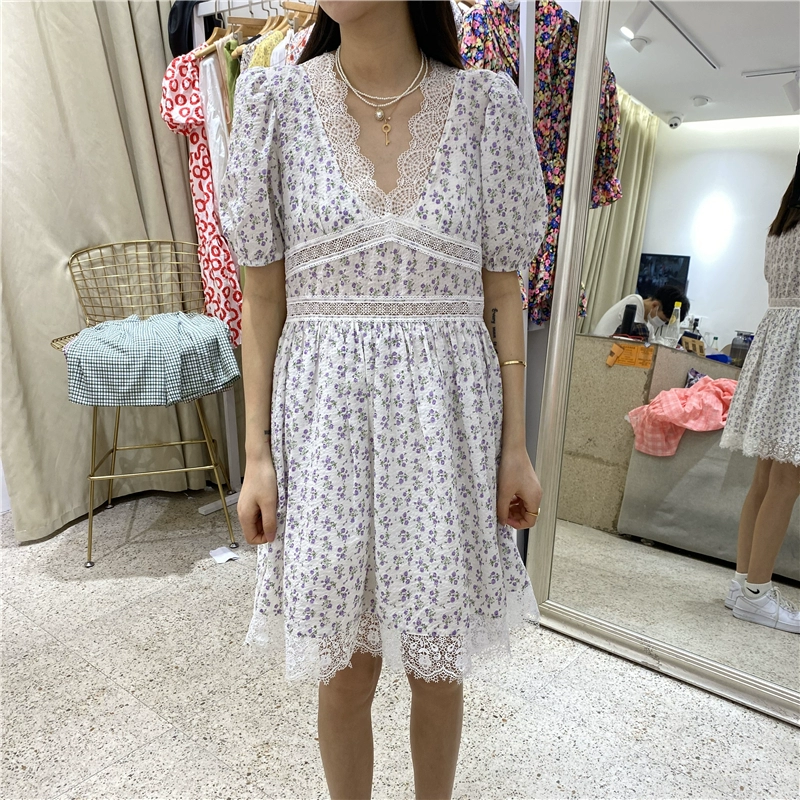 YMY phiên bản Hàn Quốc mùa hè 2020 của phụ nữ mới ren sâu V-cổ ngắn tay cao eo hoa váy đầm xòe lớn váy nữ - Váy eo cao