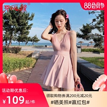 2020 new swimsuit womens summer one-piece cover belly thin sexy fashion girl small chest gathered hot spring bathing suit