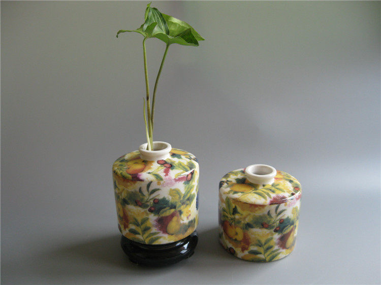 Ceramic fashion floret home decoration hydroponic flower vase art flower arrangement trumpet shooting props punch drill