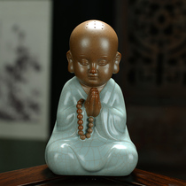 Ruyao tea pet ornaments can be raised small Buddha tea Zen small monk tea set small man tea table decoration